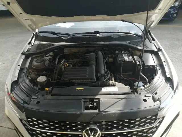 Volkswagen Lavida — Фото автомобиля 19