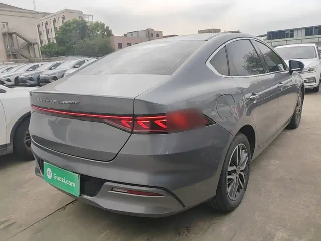 BYD Qin PLUS — Фото автомобиля 6