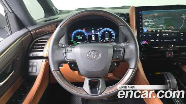 Toyota Alphard — Фото автомобиля 13