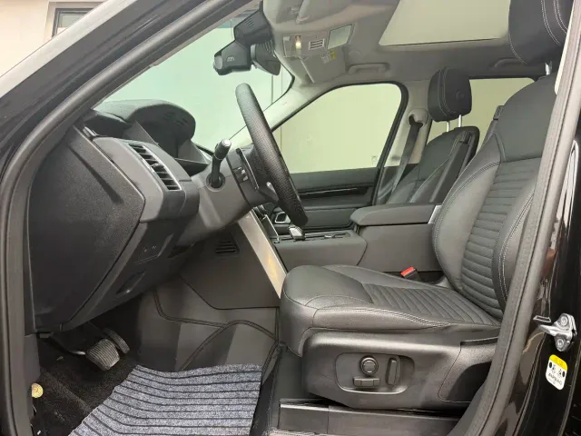 Land Rover Discovery — Фото автомобиля 18