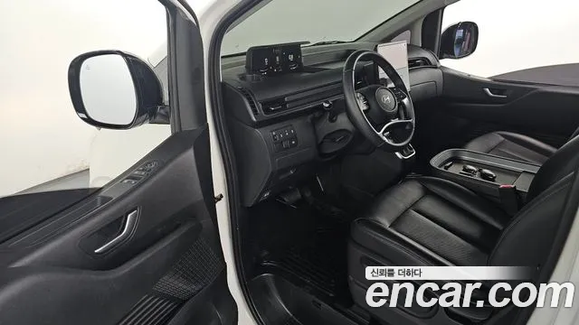 Hyundai Staria Staria Карго 5 мест — Фото автомобиля 9