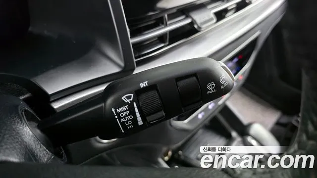 KG_Mobility_Ssangyong Rexton Новый Rexton Sport Дизель 2.2 4WD — Фото автомобиля 16