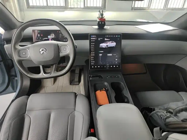 Nio ET5 Touring — Фото автомобиля 9