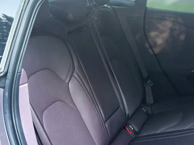 Xiaomi SU7 — Фото автомобиля 10
