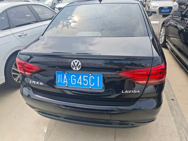 Volkswagen Lavida 2022 1.5L Auto Comfort Edition — Фото автомобиля 15