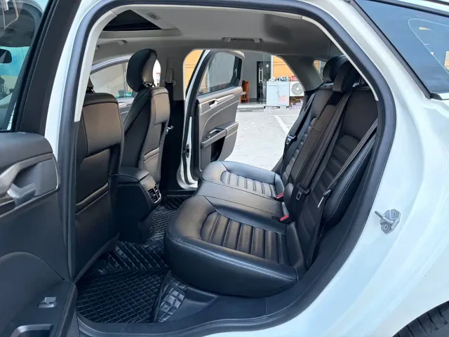 Ford Mondeo — Фото автомобиля 14