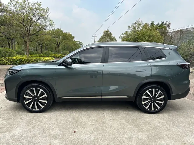 Chery Fengyun T8 — Фото автомобиля 7