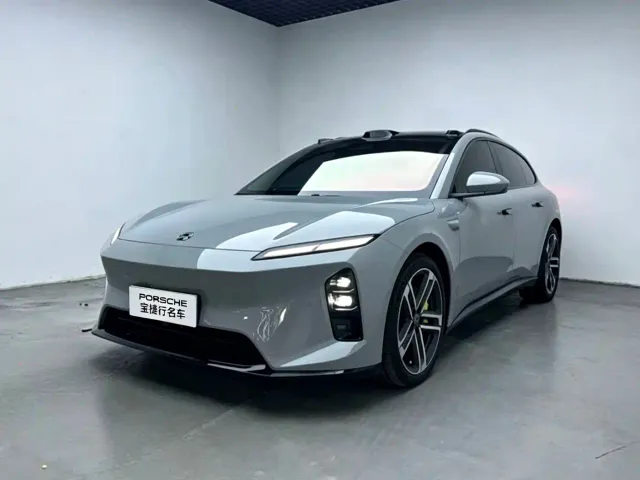 Nio ET5 Touring — Фото автомобиля 3