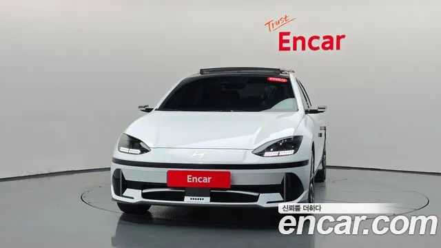 Hyundai Ioniq 6 — Фото автомобиля 2