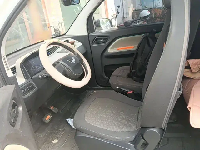 Wuling Hongguang Mini EV — Фото автомобиля 14