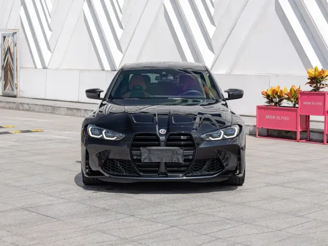 BMW M3 — Фото автомобиля 2