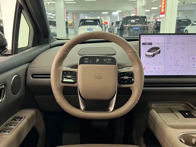 Li Auto i6 — Фото автомобиля 8