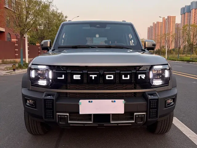 Jetour T2 — Фото автомобиля 2