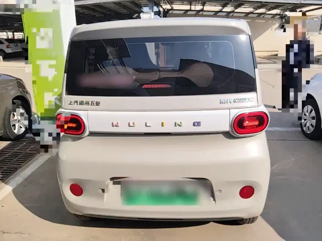 Wuling Hongguang Mini EV — Фото автомобиля 5