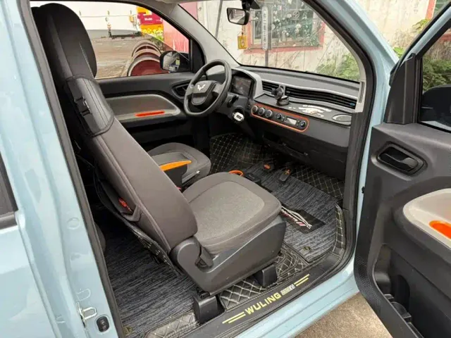 Wuling Hongguang Mini EV — Фото автомобиля 5