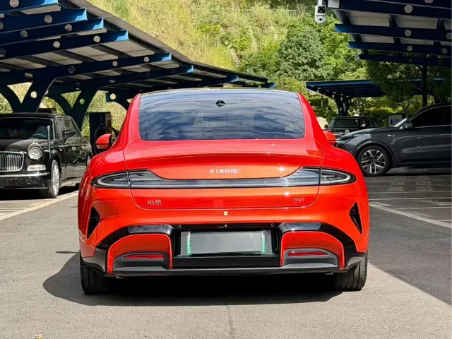 Xiaomi SU7 — Фото автомобиля 5