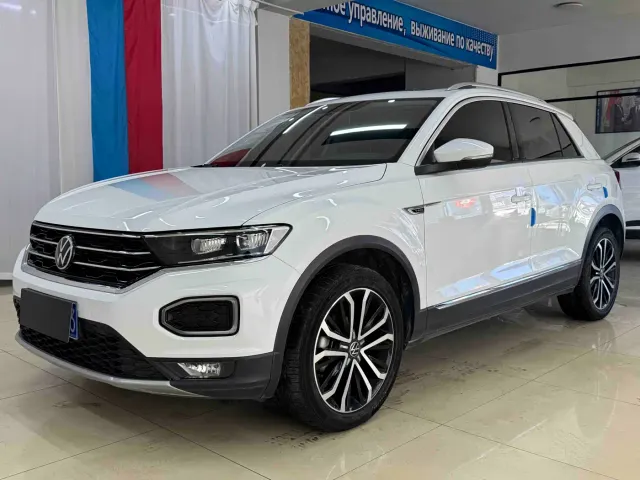 Фотография автомобиля — Volkswagen T-Roc
