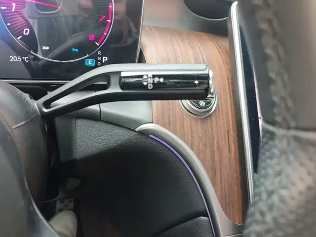 Mercedes-Benz GLC-Class — Фото автомобиля 13