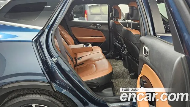 Kia Sportage Sportage 5-е поколение Бензин 1.6 турбо 2WD — Фото автомобиля 12