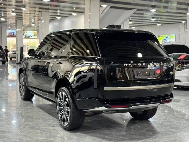 Land Rover Range Rover — Фото автомобиля 15