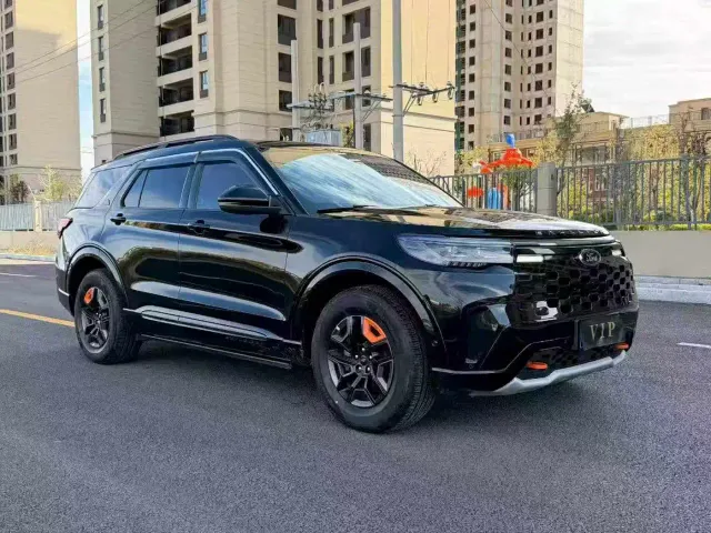 Фотография автомобиля — Ford Explorer
