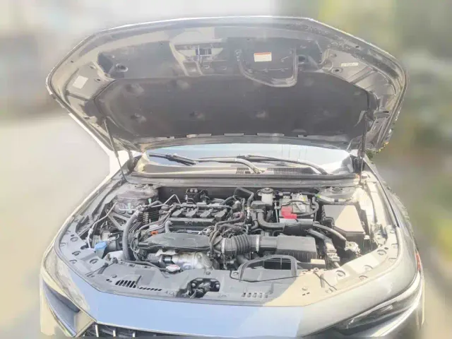 Honda Accord — Фото автомобиля 9