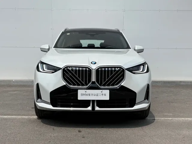 BMW X3 — Фото автомобиля 2