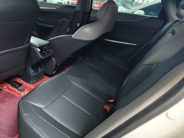 Changan Raeton Plus — Фото автомобиля 16