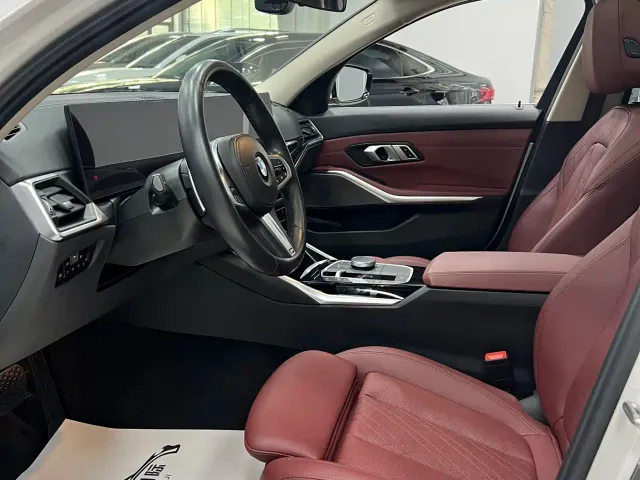 BMW 3 Series — Фото автомобиля 16