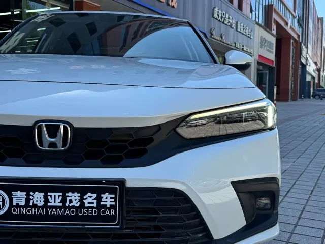 Honda Civic — Фото автомобиля 4