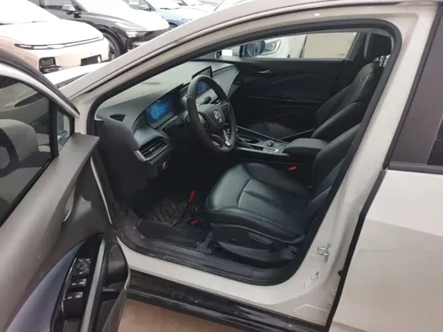Buick Velite 6 — Фото автомобиля 15