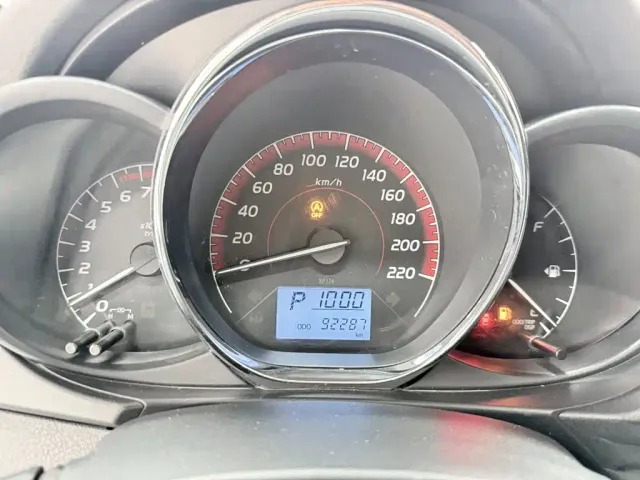 Toyota Vios — Фото автомобиля 9