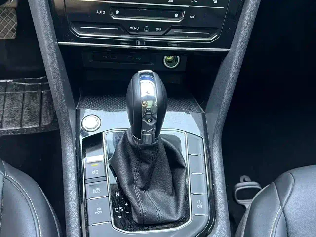Volkswagen Tharu — Фото автомобиля 10