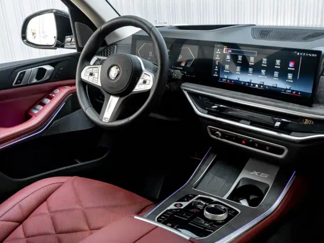 BMW BMW X5 2023 xDrive 30Li Premium M Sport Package — Фото автомобиля 26