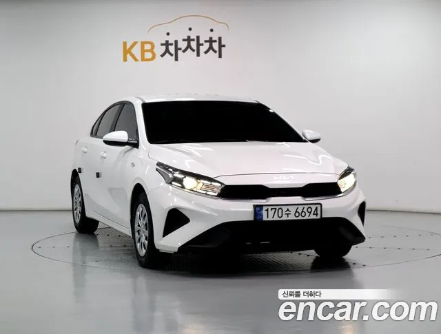 Kia K3 Generation 2 — Фото автомобиля 3