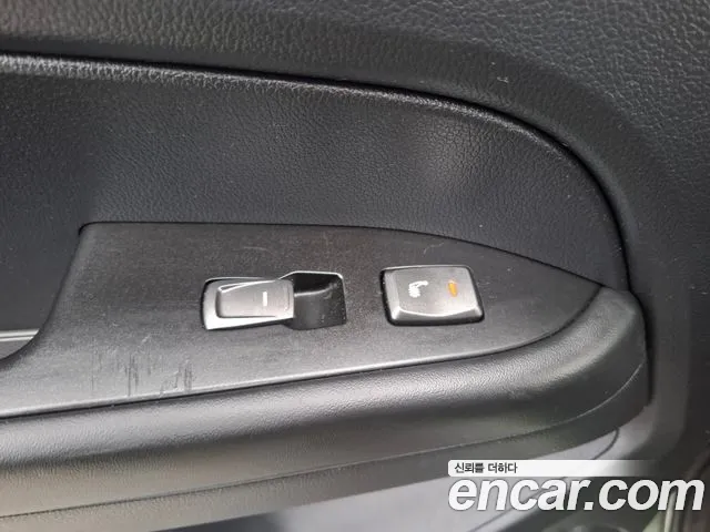 KG_Mobility_Ssangyong Rexton Новый Rexton Sport Khan Дизель 2.2 4WD — Фото автомобиля 20