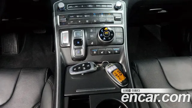 Hyundai Santafe Новый Santa Fe Дизель 2.2 4WD — Фото автомобиля 9