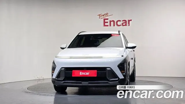 Hyundai Kona SX2 — Фото автомобиля 3