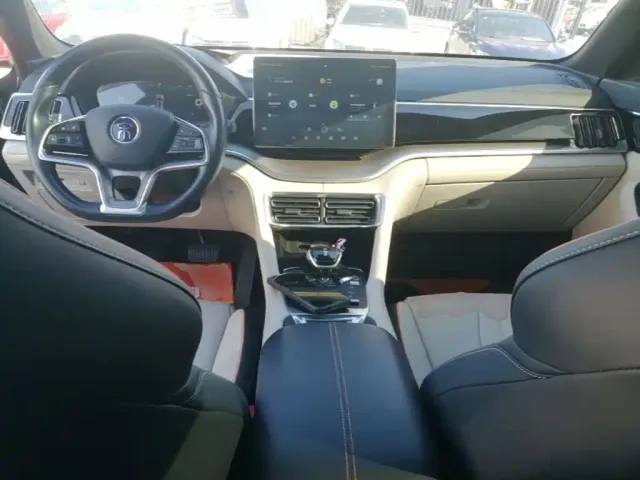 BYD Song PLUS — Фото автомобиля 9