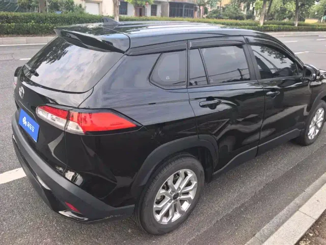 Toyota Frontlander — Фото автомобиля 3