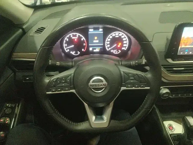 Nissan Teana — Фото автомобиля 10