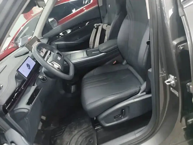 Geely Galaxy E5 — Фото автомобиля 14