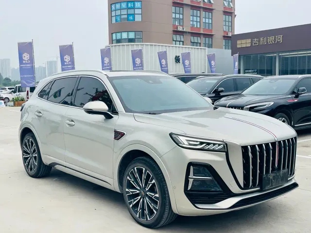 Hongqi HS5 — Фото автомобиля 3