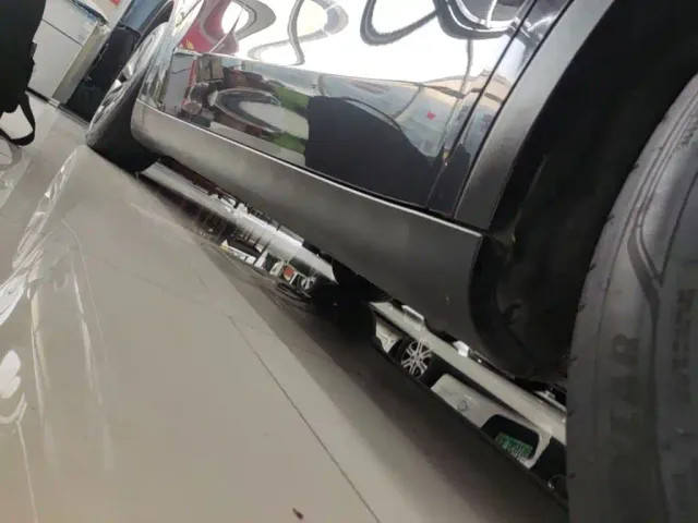Tesla Model Y — Фото автомобиля 20