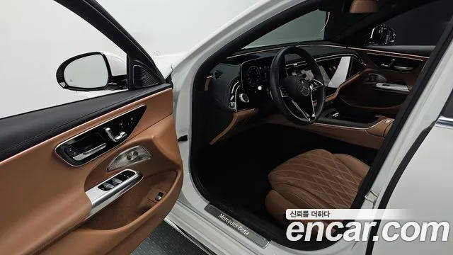 Mercedes-Benz E-Class W214 — Фото автомобиля 18