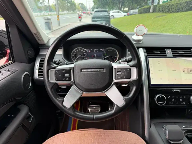 Land Rover Discovery — Фото автомобиля 14
