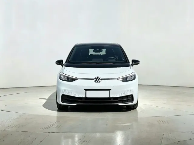 Volkswagen ID.3 — Фото автомобиля 3