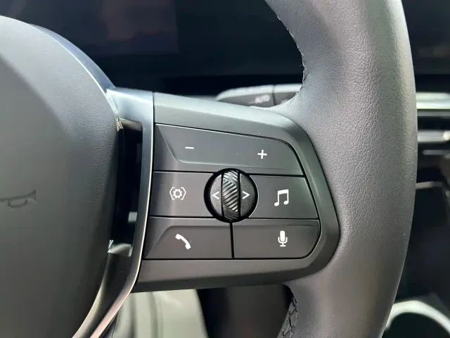 BMW X1 — Фото автомобиля 12