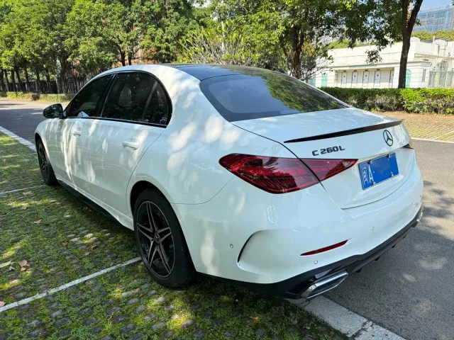 Mercedes-Benz C-Class — Фото автомобиля 4