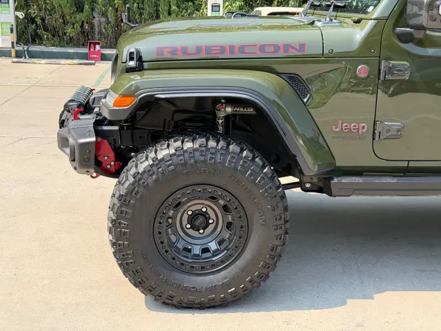 Jeep Wrangler — Фото автомобиля 3